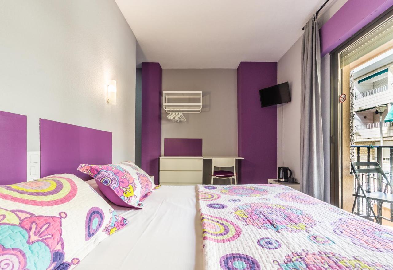 Hostal Tropical Almuñécar Zewnętrze zdjęcie