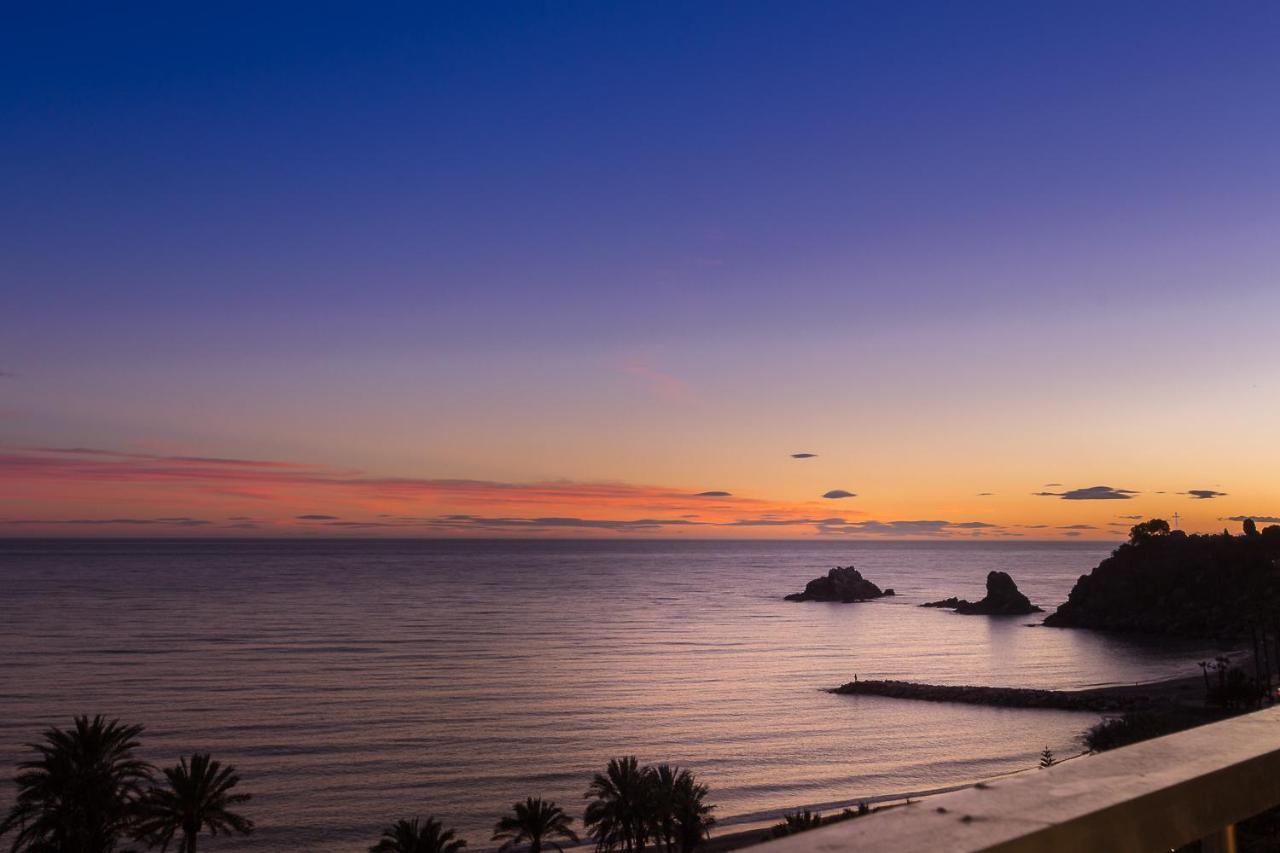 Hostal Tropical Almuñécar Zewnętrze zdjęcie