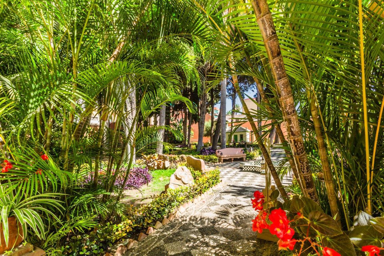 Hostal Tropical Almuñécar Zewnętrze zdjęcie