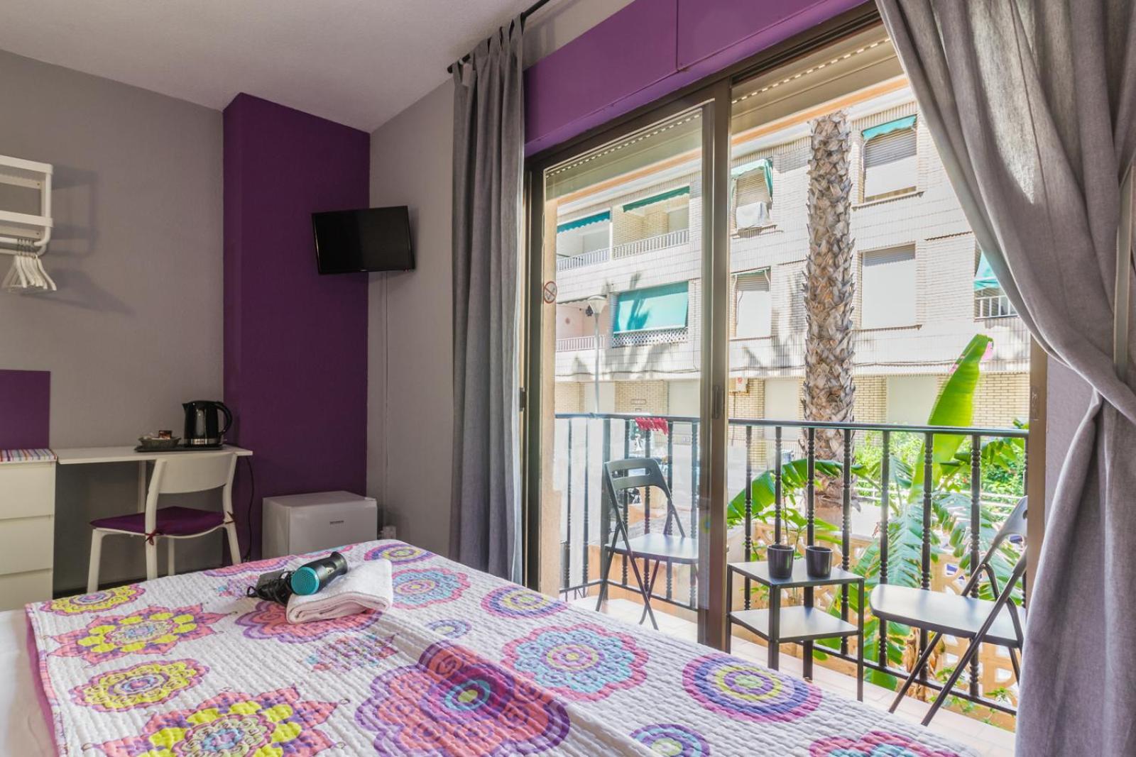 Hostal Tropical Almuñécar Zewnętrze zdjęcie