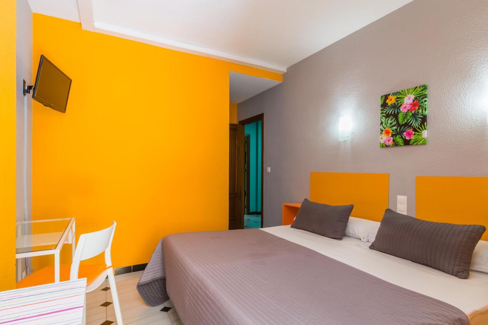 Hostal Tropical Almuñécar Zewnętrze zdjęcie
