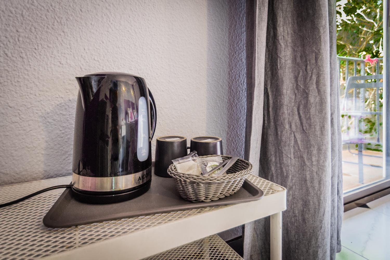 Hostal Tropical Almuñécar Zewnętrze zdjęcie