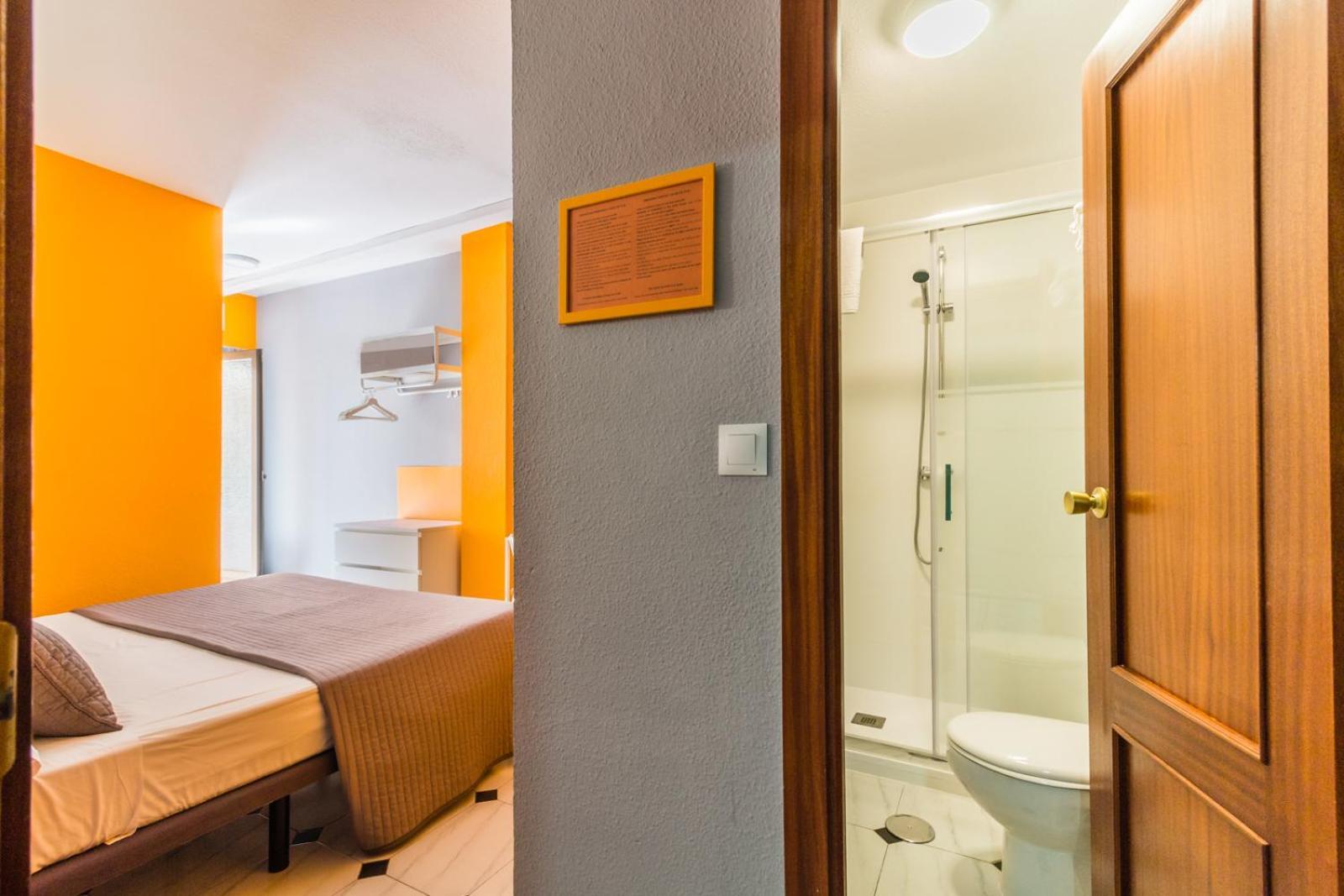 Hostal Tropical Almuñécar Zewnętrze zdjęcie