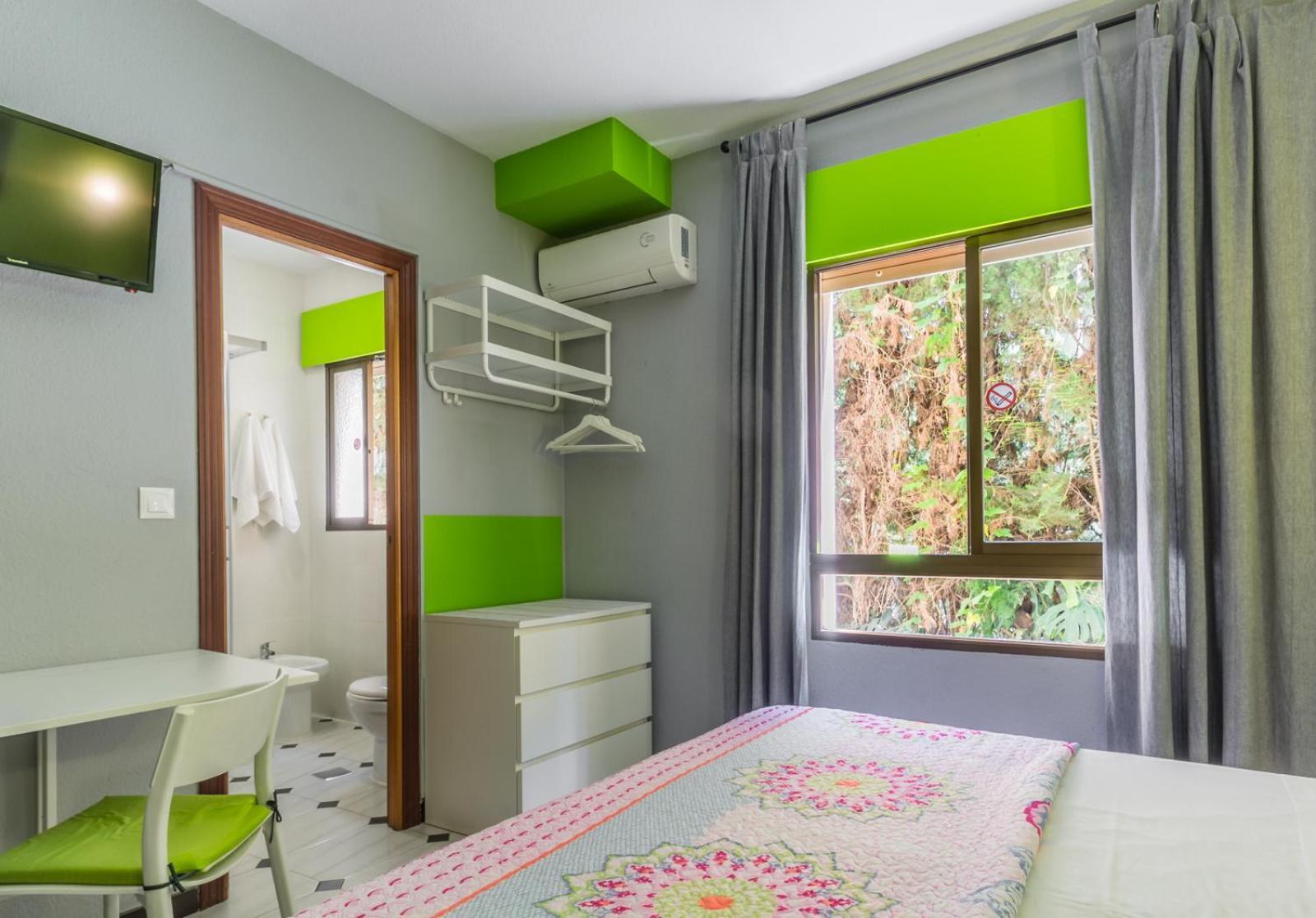 Hostal Tropical Almuñécar Zewnętrze zdjęcie