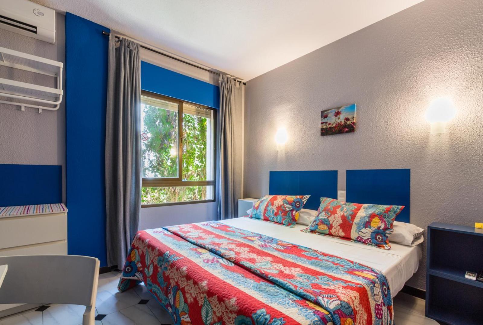Hostal Tropical Almuñécar Zewnętrze zdjęcie